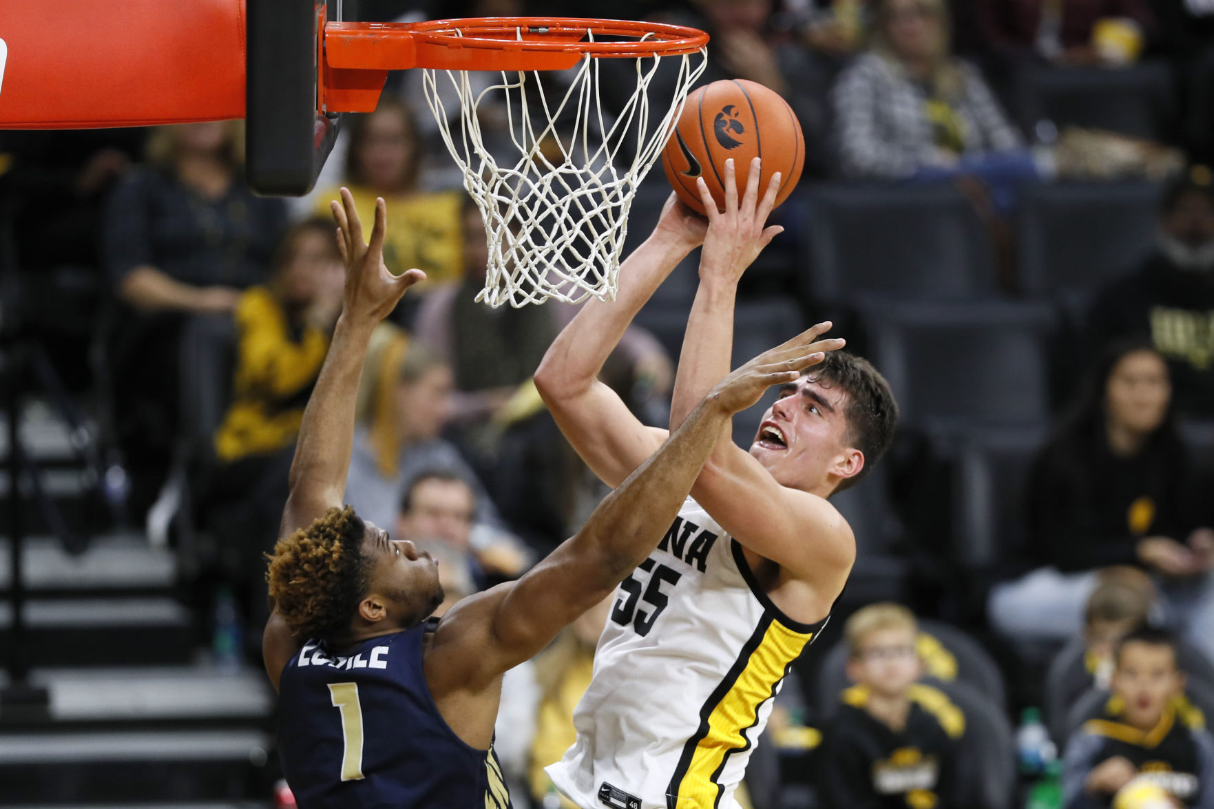 Oral Roberts Iowa Basketball